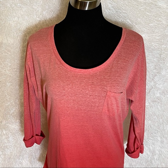 Roxy Woman’s Pink Half Sleeve Scoopneck Shirt - Picture 5 of 7